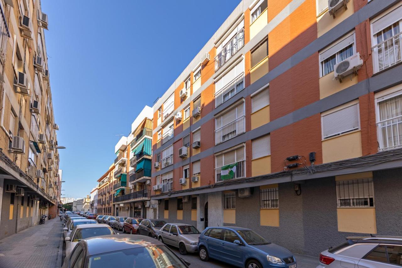 Charming 2 Bedroom Apartment At Triana Center By Oui Sevilla Exterior foto