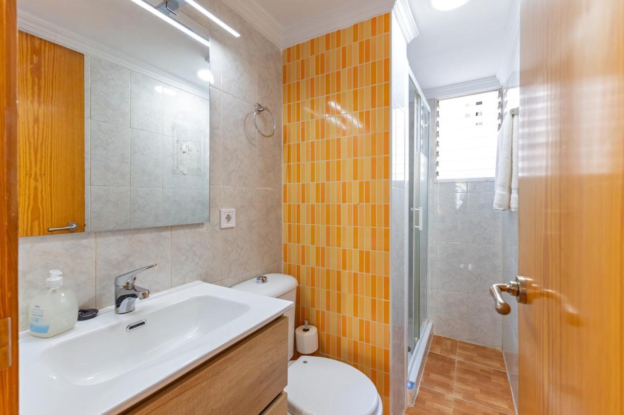Charming 2 Bedroom Apartment At Triana Center By Oui Sevilla Exterior foto